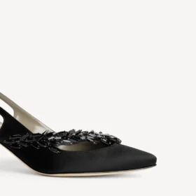 Balenciaga para mujer | Sandalias de talón abierto de Manolo Blahnik en negro