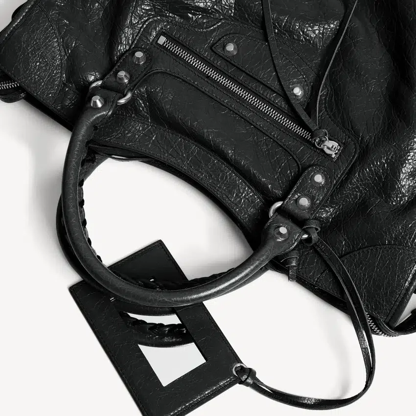 Bolso City mediano en negro Bolso City mediano en negro
