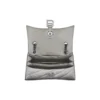 Bolso Crush pequeño con cadena y diseño acolchado «Plata» 716351210IW8110