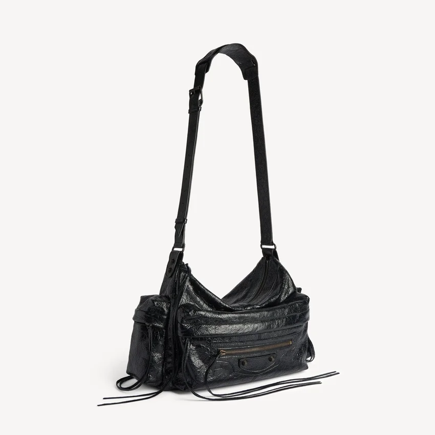 Bolso cruzado de múltiples bolsillos Le City para hombre, mediano, en negro Bolso cruzado de múltiples bolsillos Le City para hombre, mediano, en negro