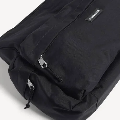 Bolso de fin de semana Explorer para hombre, mediano, con múltiples bolsillos, en negro Bolso de fin de semana Explorer para hombre, mediano, con múltiples bolsillos, en negro