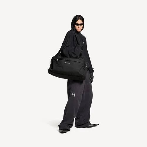Bolso de fin de semana Explorer para hombre, mediano, con múltiples bolsillos, en negro Bolso de fin de semana Explorer para hombre, mediano, con múltiples bolsillos, en negro