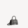 Bolso de mano Hourglass para mujer, tamaño XS, en gris tormenta Bolso de mano Hourglass para mujer, tamaño XS, en gris tormenta