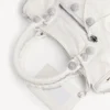 Bolso Le City para mujer, pequeño, con tachuelas gigantes y pedrería en blanco óptico Bolso Le City para mujer, pequeño, con tachuelas gigantes y pedrería en blanco óptico