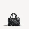 Bolso Le City para mujer, pequeño, con tachuelas gigantes y pedrería, en negro Bolso Le City para mujer, pequeño, con tachuelas gigantes y pedrería, en negro
