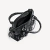 Bolso Le City para mujer, pequeño, con tachuelas gigantes y pedrería, en negro Bolso Le City para mujer, pequeño, con tachuelas gigantes y pedrería, en negro