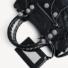 Bolso Le City para mujer, pequeño, con tachuelas gigantes y pedrería, en negro Bolso Le City para mujer, pequeño, con tachuelas gigantes y pedrería, en negro