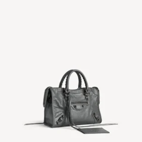 Bolso Le City pequeño en roca volcánica