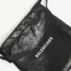 Bolso shopper para hombre con bolsa protectora y correa cruzada, mediano, en negro Bolso shopper para hombre con bolsa protectora y correa cruzada, mediano, en negro