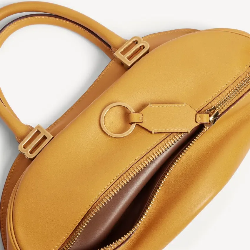 Bolso tipo boliche «Bolero» mini para mujer en color curry Bolso tipo boliche «Bolero» mini para mujer en color curry