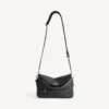 Bolso tipo mensajero Le 7 Cube para hombre, tamaño pequeño, en negro Bolso tipo mensajero Le 7 Cube para hombre, tamaño pequeño, en negro