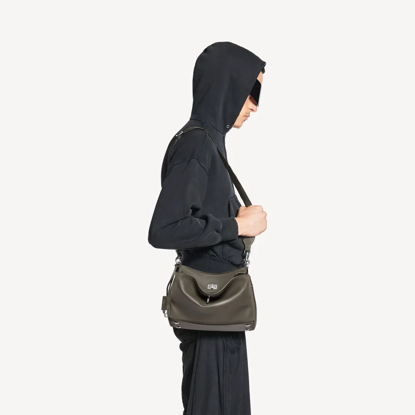 Bolso tipo mensajero Rodeo para hombre, tamaño pequeño, en color caqui