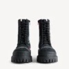 Bota Combat Strike para hombre en negro