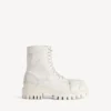 Bota de combate para hombre en blanco