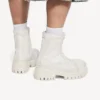 Bota de combate para hombre en blanco