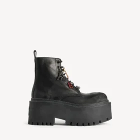 Botines de plataforma «Strike» para mujer con dijes en negro/multicolor
