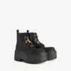 Botines de plataforma «Strike» para mujer con dijes en negro/multicolor Botines de plataforma «Strike» para mujer con dijes en negro/multicolor