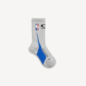 Calcetines para hombre de Balenciaga | Colaboración con la NBA en blanco sucio