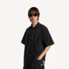 Camisa de manga corta de trabajo para hombre en negro Camisa de manga corta de trabajo para hombre en negro