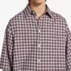 Camisa de manga cruzada para hombre en rojo/azul marino