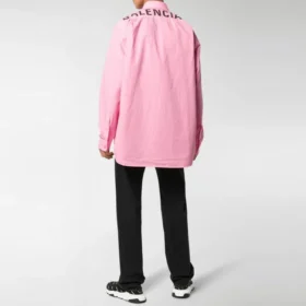 Camisa de popelín de algodón con logo en la espalda «Pink» 556878TEM095630