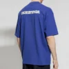 Camiseta con logotipo, corte mediano «Indigo» 612966TLVB34388