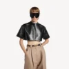 Camiseta corta para mujer en negro Camiseta corta para mujer en negro