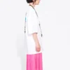 Camiseta de cuello redondo y manga corta con estampado de letras «Sacr Cur», blanca, 641532TJVH69000