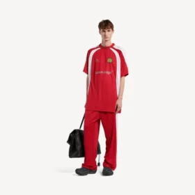 Camiseta de fútbol para hombre de corte oversize en rojo