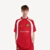 Camiseta de fútbol para hombre de corte oversize en rojo Camiseta de fútbol para hombre de corte oversize en rojo