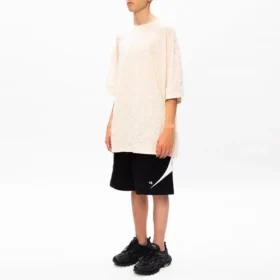 Camiseta de hombre Balenciaga con logotipo bordado, cuello redondo y manga corta, color blanco cremoso 641614TJV829757