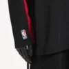 Camiseta de manga larga oversize para hombre de Balenciaga | Colaboración con la NBA en negro/multicolor Camiseta de manga larga oversize para hombre de Balenciaga | Colaboración con la NBA en negro/multicolor