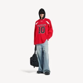 Camiseta de manga larga oversize para hombre de Balenciaga | Colaboración con la NBA en rojo/multicolor