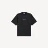 Camiseta para hombre de corte mediano con diseño esquemático en negro Camiseta para hombre de corte mediano con diseño esquemático en negro