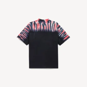 Camiseta para hombre de corte mediano con estampado «extreme tie dye» en negro