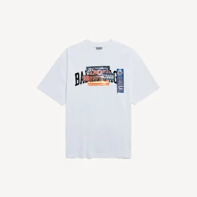 Camiseta para hombre de corte medio con diseño de calcomanías para auto, en blanco