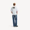 Camiseta para hombre de corte medio con diseño de calcomanías para auto, en blanco Camiseta para hombre de corte medio con diseño de calcomanías para auto, en blanco