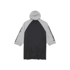 Camiseta raglán con capucha y estampado 3B, oversize, «Negro» 790403TQVT51083