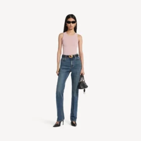 Camiseta sin mangas para mujer en rosa empolvado Camiseta sin mangas para mujer en rosa empolvado