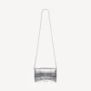 Cartera de mujer con forma de Hourglass y cadena en color plateado Cartera de mujer con forma de Hourglass y cadena en color plateado