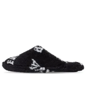 Chanclas peludas «Allover Logo – Negro» 699675W2B411090