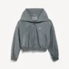 Chaqueta de chándal de cuello alto para mujer en color gris elefante