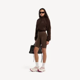 Chaqueta de chándal techwear para mujer en color moka