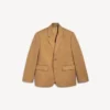 Chaqueta de hombre de corte normal y un solo botonero en color camel Chaqueta de hombre de corte normal y un solo botonero en color camel