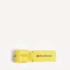 Colgante/llavero con diseño de maleta  en amarillo
