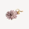 Colgante/llavero de mujer con forma de flor en cuarzo rosa