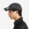 Gorra de cinta adhesiva para hombre en negro descolorido