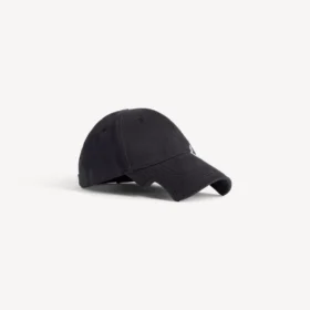 Gorra para hombre con diseño en cursiva en negro lavado