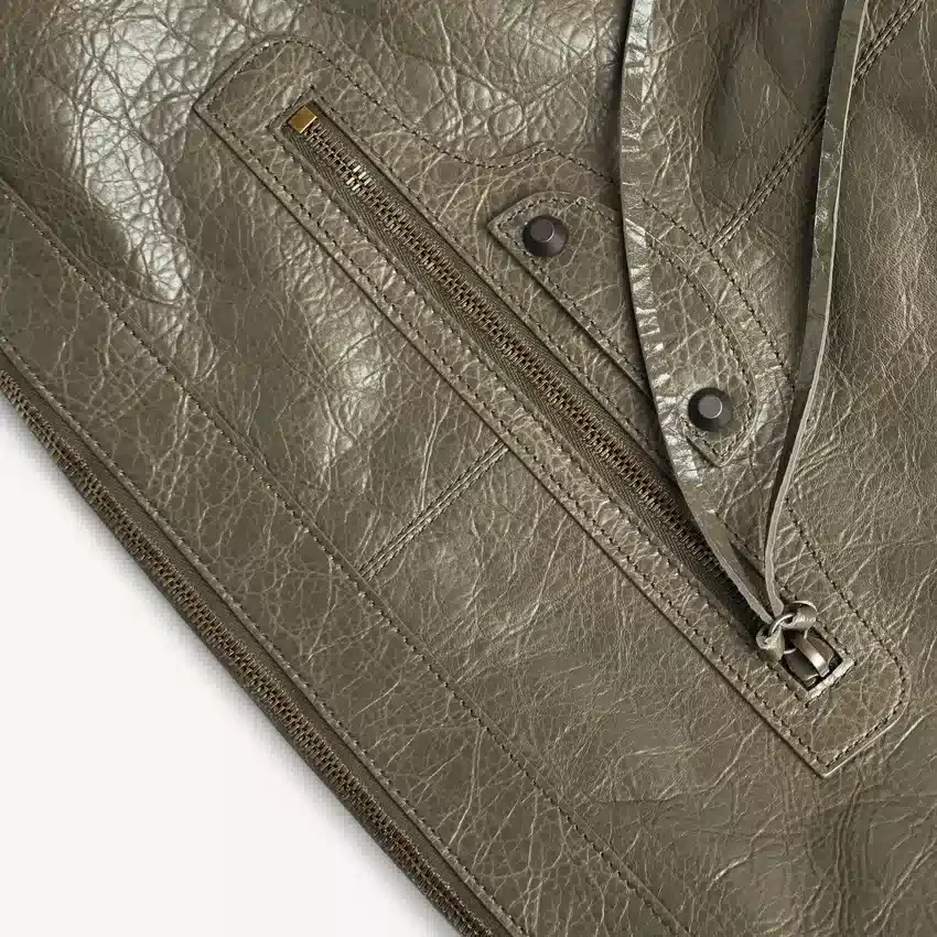 Le City Moto Medium para hombre en verde militar Le City Moto Medium para hombre en verde militar