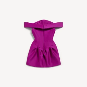 Mini vestido de mujer con hombros al aire en color morado